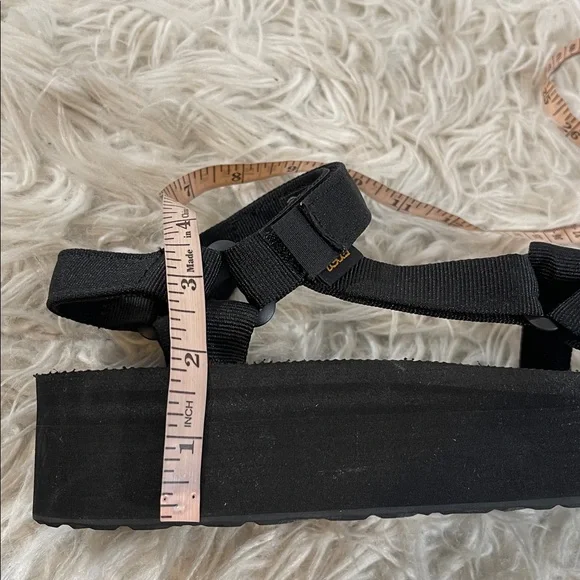 TEVA Flatform Universal Sandal Strappy Velcro Black Size 11 NEW - Picture 13 of 16